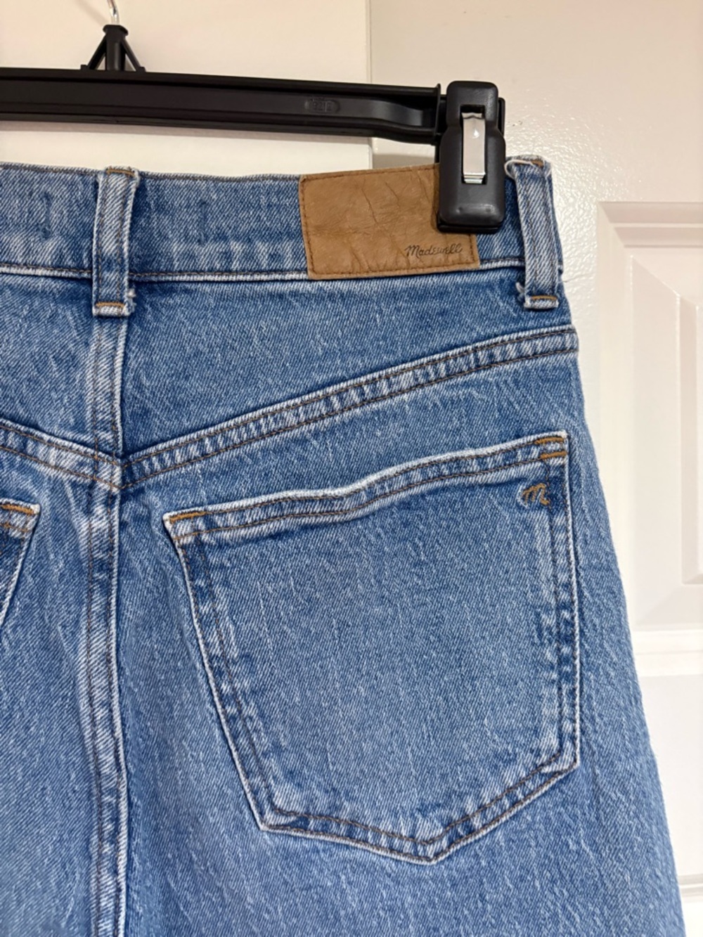 Madewell Classic 90’s Straight-Leg Blue Jeans Size 25 - Picture 2 of 5
